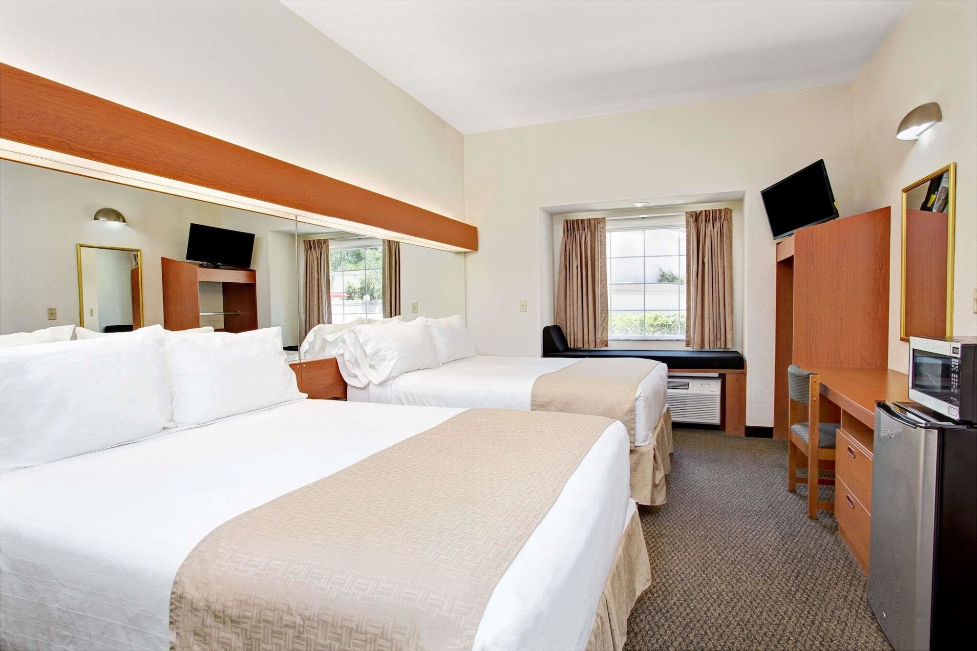 Microtel Inn And Suites By Wyndham - Lady Lake/ The Villages Exterior photo